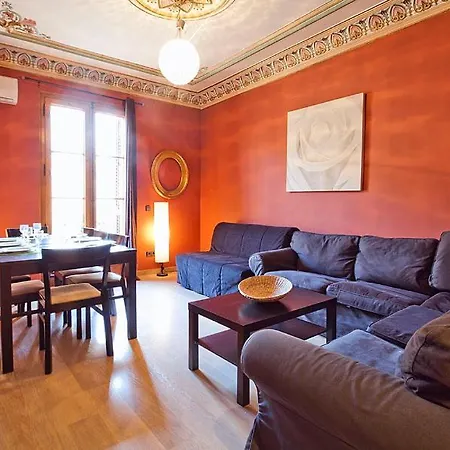 Catalunya Executive 3 Bedrooms, 3 Bathrooms Ac Wifi Apartment Barcelona