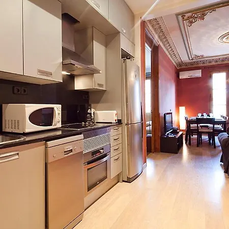 Catalunya Executive 3 Bedrooms, 3 Bathrooms Ac Wifi Barcelona